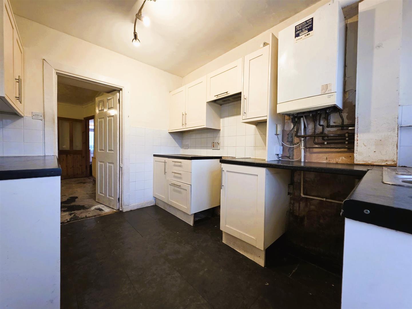 Afon Road, Llangennech, Llanelli, SA14 8TS